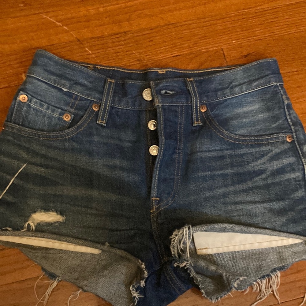 Levi’s high waisted shorts